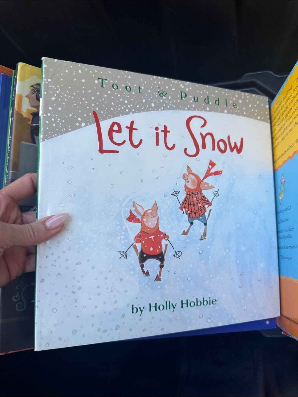 Let It Snow by Holly Hobbie - Illustrated Children's Book - friendship and snow